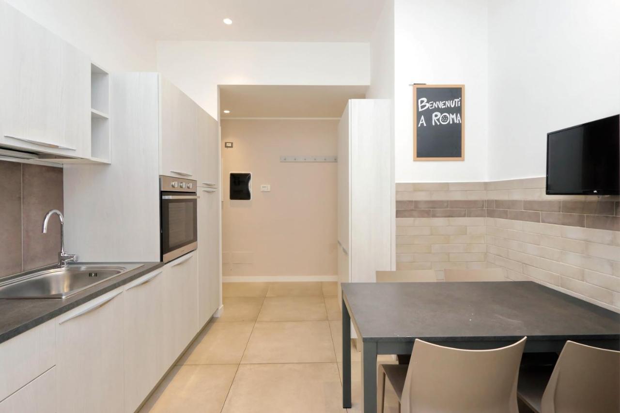 רומא Vatican Museum Bright Apartment Up To 8 People מראה חיצוני תמונה
